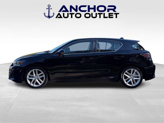Used 2016 Lexus CT 200h w/ Navigation Package FWD image 5