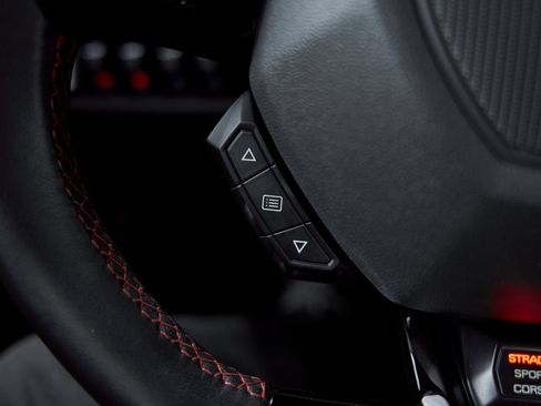 Used 2023 Lamborghini Huracan Tecnica image 56