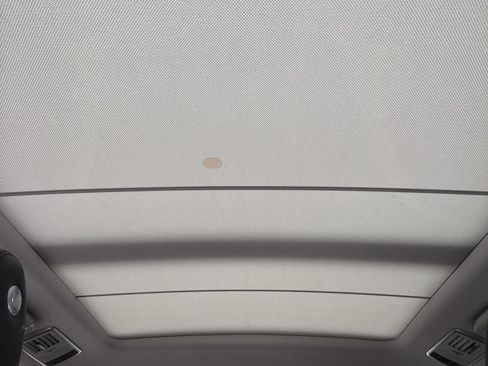 Used 2015 Land Rover Range Rover Supercharged image 13