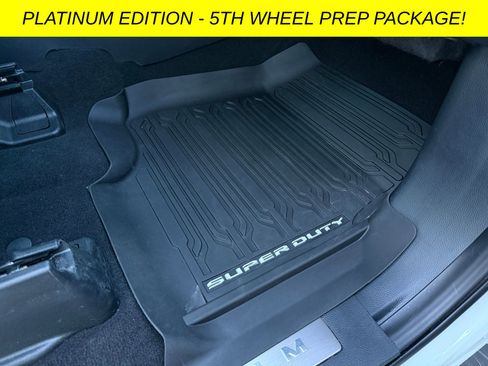 Used 2025 Ford F250 Platinum image 27