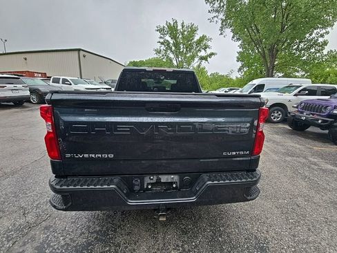 Used 2021 Chevrolet Silverado 1500 Custom AWD/4WD image 6
