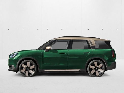 New 2025 MINI Cooper Countryman SE AWD/4WD image 2