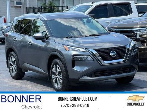 Used 2021 Nissan Rogue SV w/ Premium Package AWD/4WD image 1