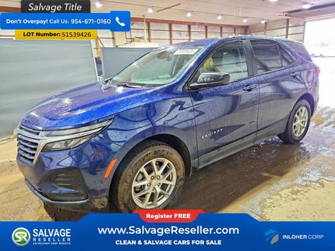 Used 2022 Chevrolet Equinox LS w/ LS Convenience Package AWD/4WD image 1
