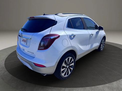 Used 2017 Buick Encore Essence FWD image 5