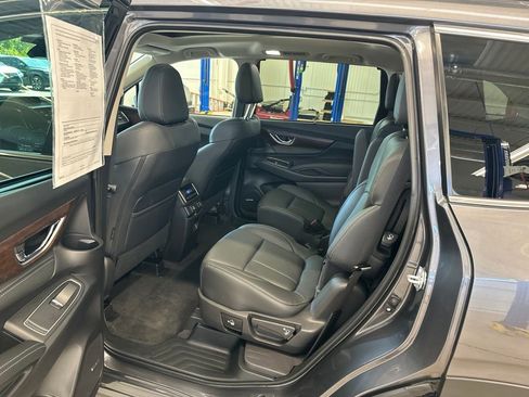 Certified 2025 Subaru Ascent Touring AWD/4WD image 12