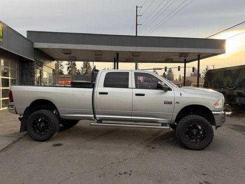 Used 2012 RAM 3500 ST w/ Chrome Appearance Group image 7