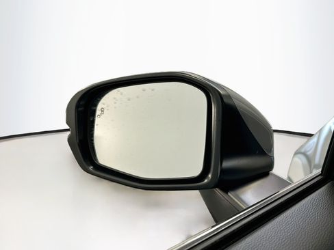Used 2024 Honda CR-V EX image 16