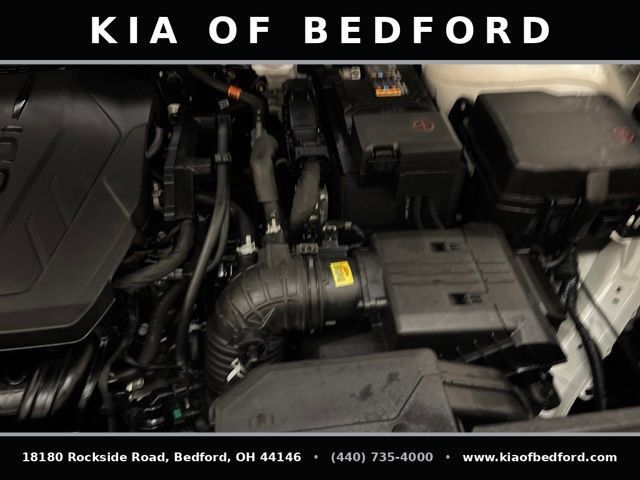 Certified 2025 Kia Sportage LX FWD image 27