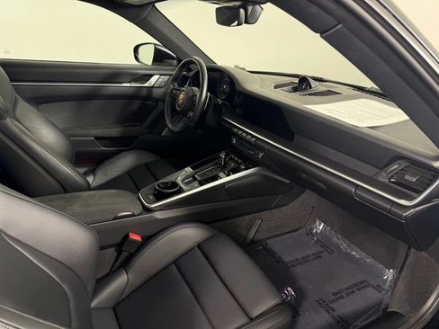 Certified 2024 Porsche 911 Carrera GTS w/ Premium Package RWD image 15