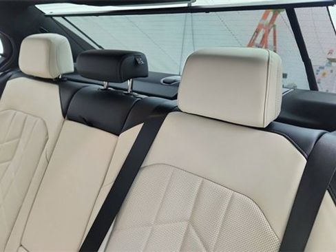 Used 2026 BMW 540i xDrive image 31
