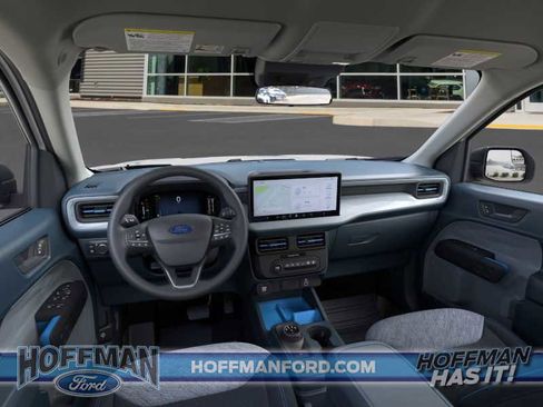 New 2025 Ford Maverick XLT image 9