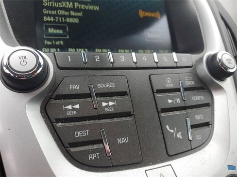Used 2017 Chevrolet Equinox LT w/ Convenience Package image 22