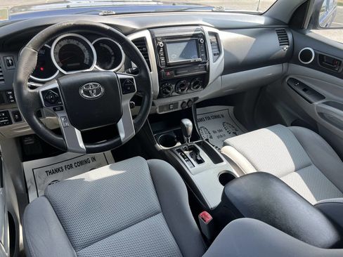 Used 2015 Toyota Tacoma PreRunner w/ TRD Sport Package RWD image 39