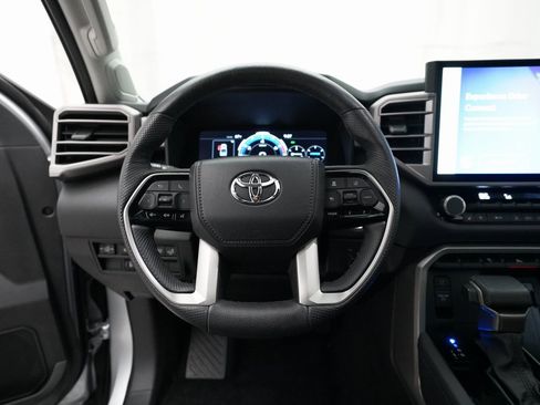 Used 2024 Toyota Tundra Limited image 4