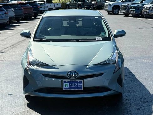 Used 2018 Toyota Prius Two w/ Prius Two Safety Plus Package FWD image 12