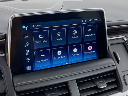 Used 2022 Chevrolet Suburban LT w/ LT Signature Plus Package image 15