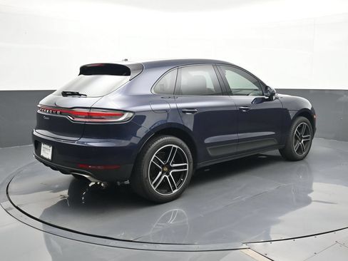 Certified 2021 Porsche Macan AWD/4WD image 20