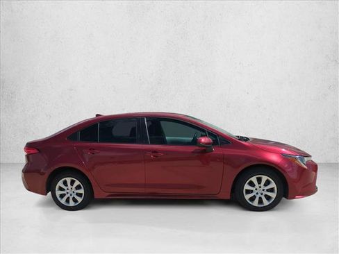 Used 2024 Toyota Corolla LE FWD image 5