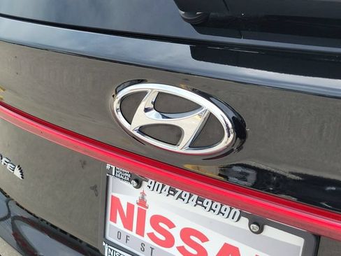 Used 2023 Hyundai Santa Fe SEL FWD image 8
