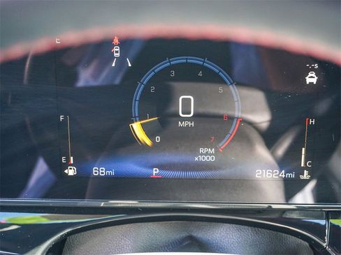 Used 2024 Chevrolet Trax RS w/ Driver Confidence Package image 21