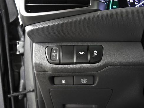 Used 2022 Hyundai Ioniq Blue image 13