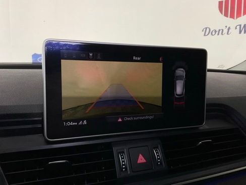 Used 2018 Audi Q5 Prestige w/ Prestige Package image 24