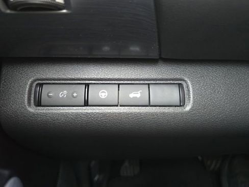 New 2026 Nissan Pathfinder SL AWD/4WD image 10