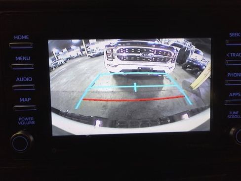 Used 2021 Toyota Tacoma SR image 17