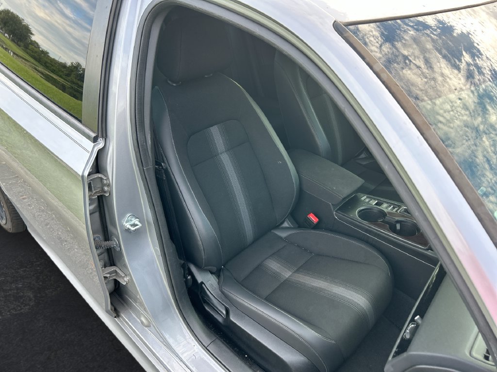 Used 2022 Honda Civic Sport image 29
