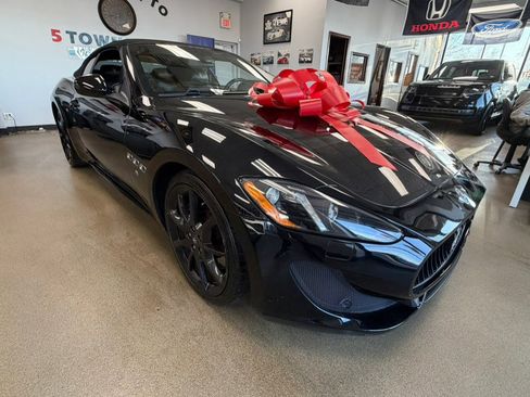 Used 2013 Maserati GranTurismo Sport image 17