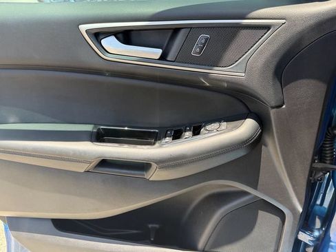 Used 2020 Ford Edge SEL w/ Convenience Package FWD image 33