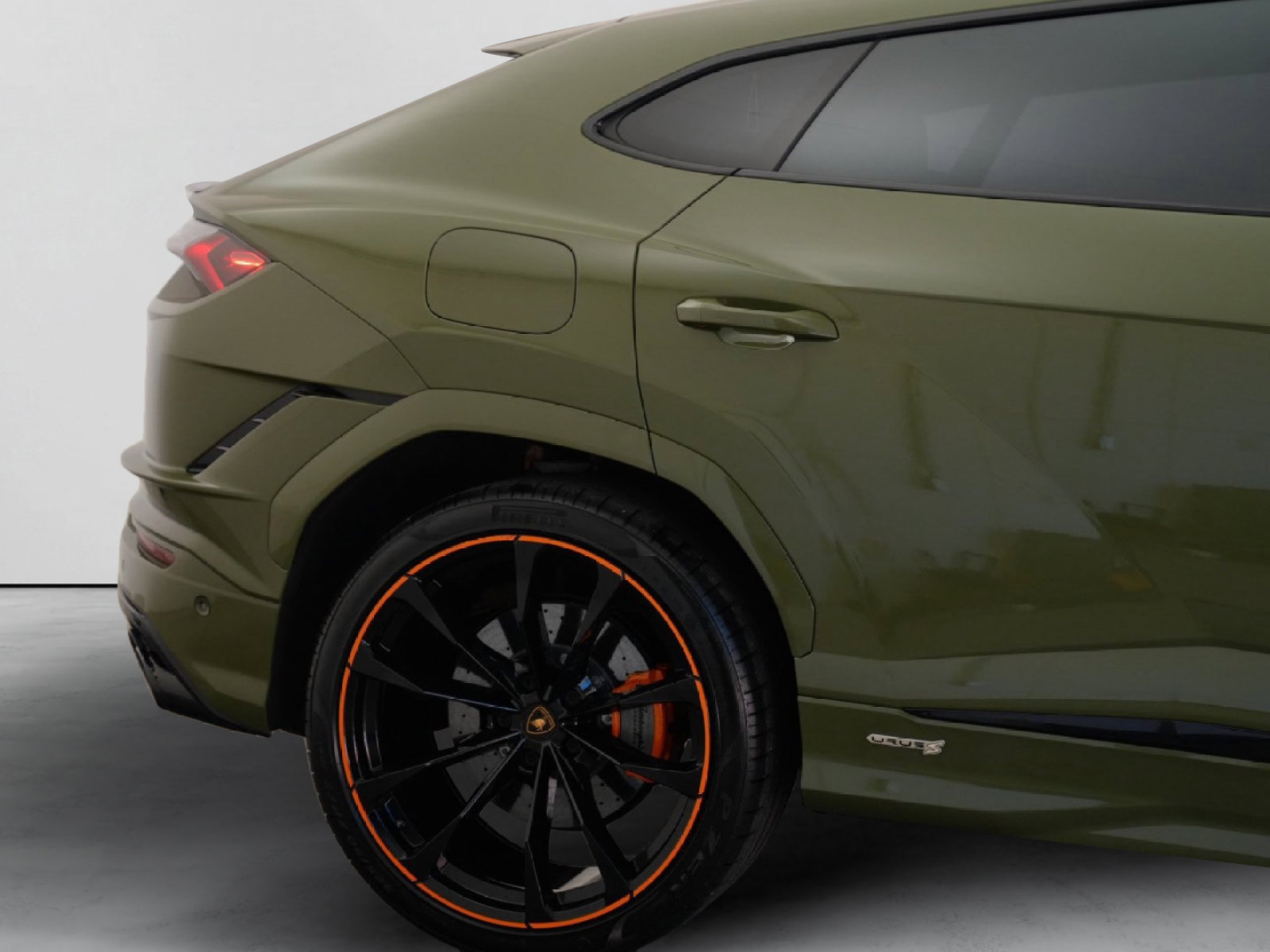 Used 2024 Lamborghini Urus S AWD/4WD image 53