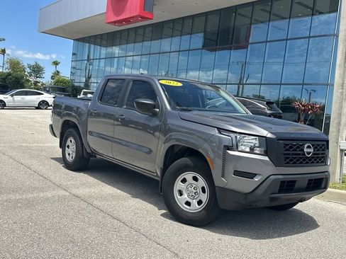 Used 2022 Nissan Frontier S w/ Technology Package image 2