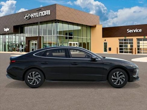 New 2026 Hyundai Sonata Blue image 7