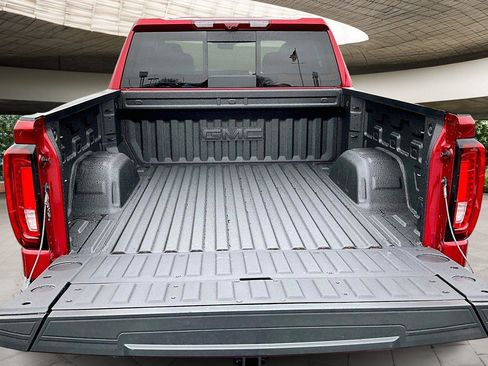 New 2026 GMC Sierra 1500 AT4 w/ Technology Package image 6