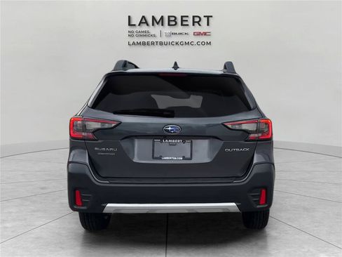 Used 2022 Subaru Outback Limited image 4