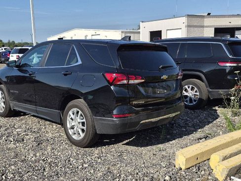 Used 2024 Chevrolet Equinox LT w/ LPO, Floor Liner Package FWD image 4