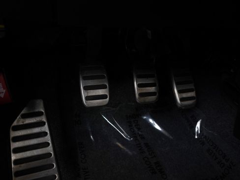 Used 2016 FIAT 500 Abarth w/ Mopar Scorpion Package image 21