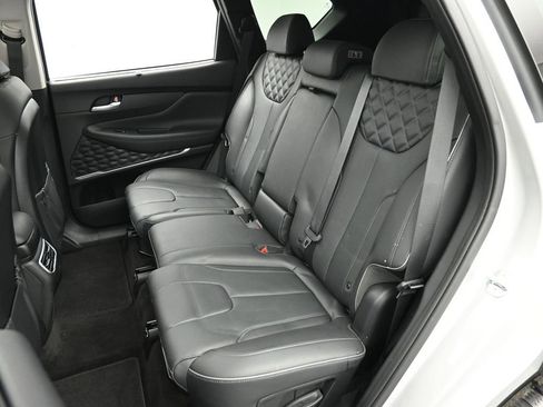 Used 2022 Hyundai Santa Fe SEL Premium image 16