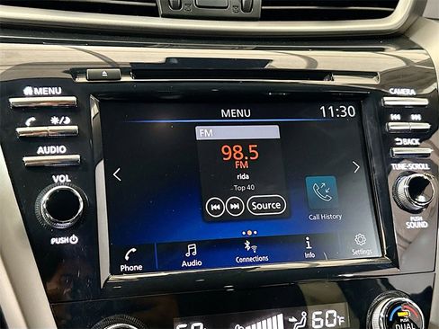 Used 2023 Nissan Murano SV w/ SV Midnight Edition Package image 12