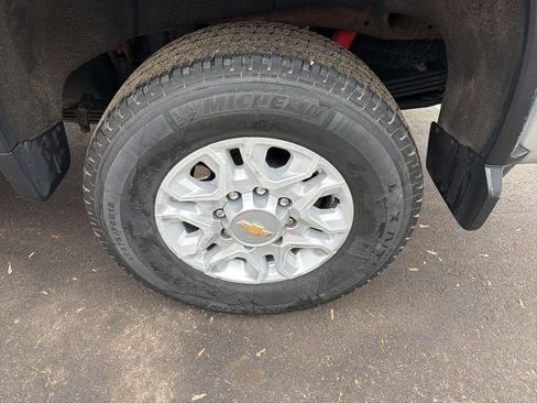 Used 2021 Chevrolet Silverado 2500 LT w/ All Star Edition image 21