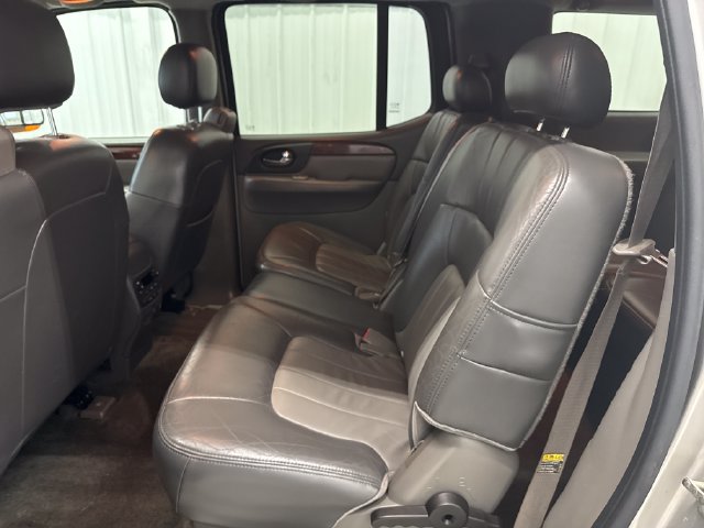 Used 2004 GMC Envoy XL SLT w/ 1SD Preferred Equipment Group AWD/4WD image 35