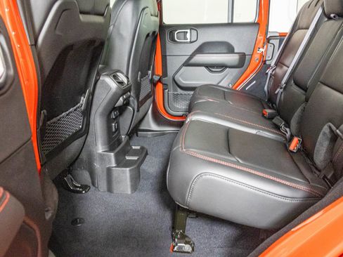 New 2026 Jeep Wrangler Unlimited Rubicon image 25