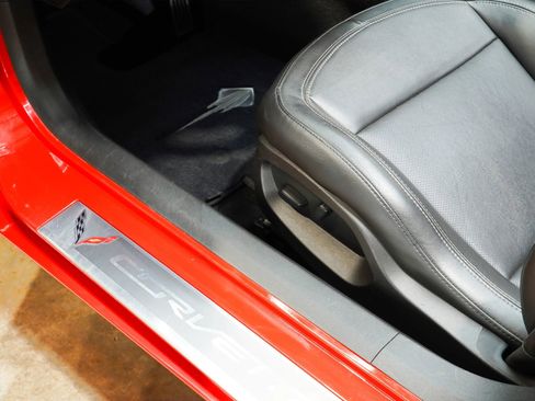 Used 2019 Chevrolet Corvette Stingray Coupe w/ Battery Protection Package RWD image 44