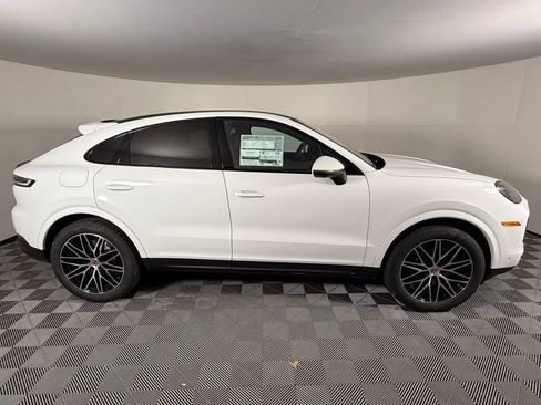 New 2026 Porsche Cayenne Coupe image 8