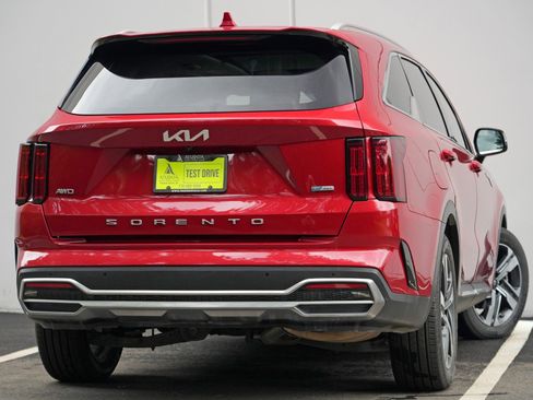 Used 2022 Kia Sorento SX w/ Panoramic Sunroof Package AWD/4WD image 4