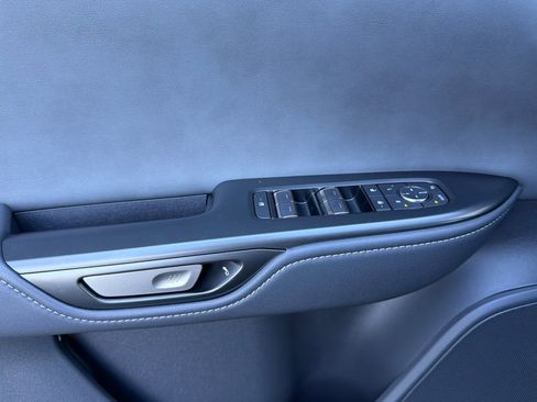 New 2026 Lexus RZ 350e 2WD image 10