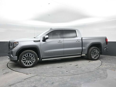 Used 2025 GMC Sierra 1500 Denali Ultimate image 4