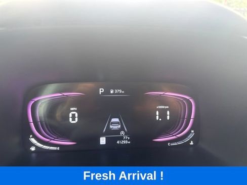 Used 2024 Kia Soul LX w/ Option Group 015 FWD image 5